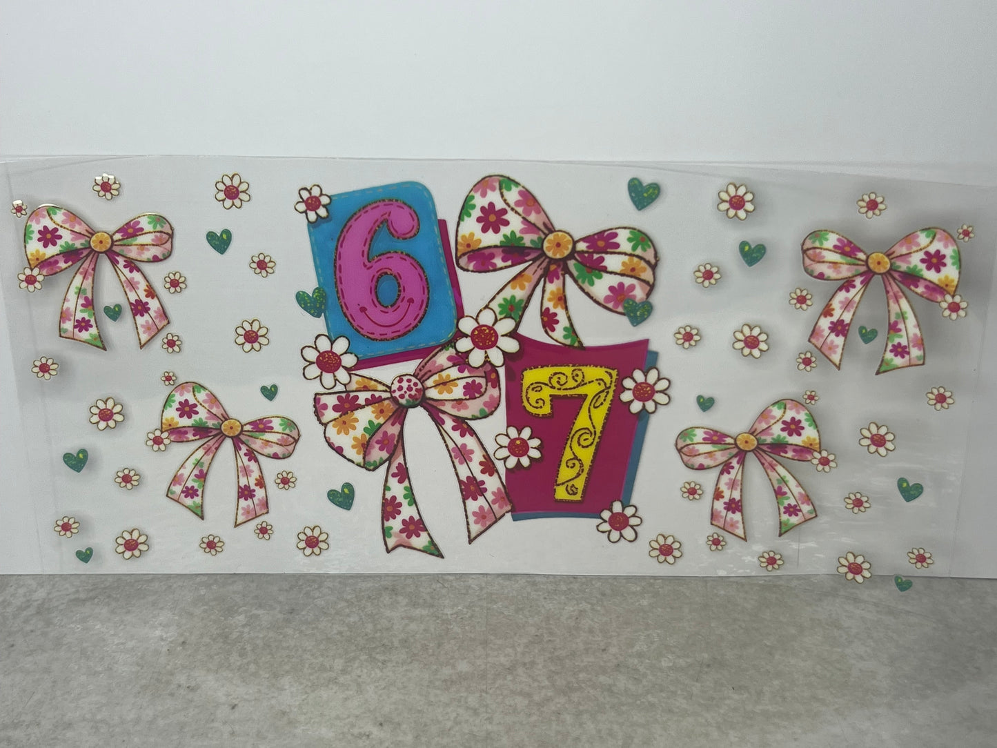 6-7 Flowers & Bows