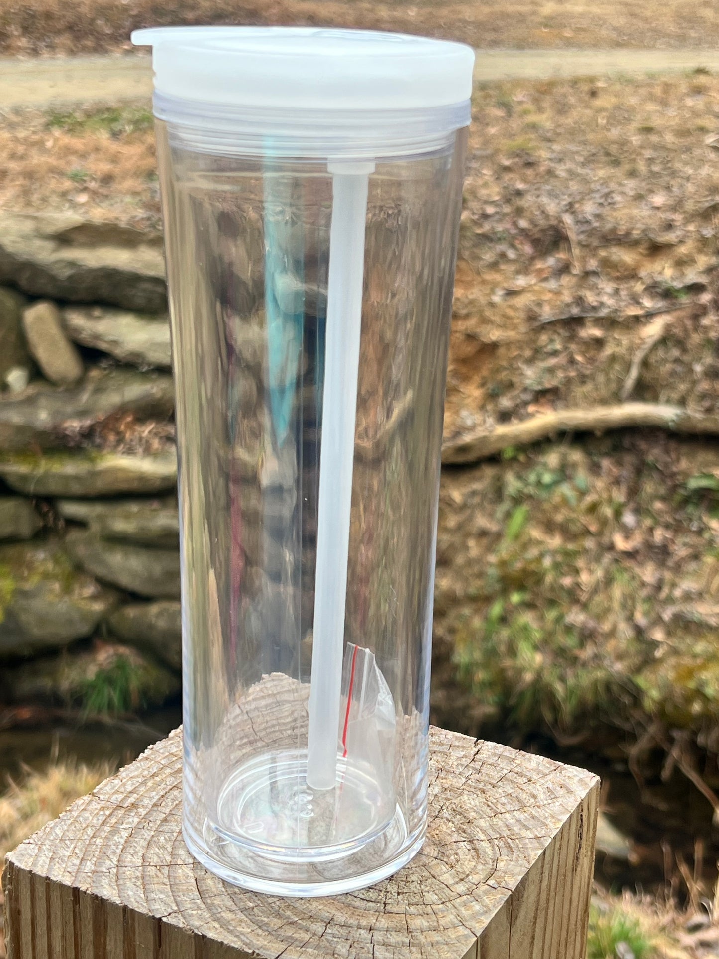 25oz Flip Top Snow Globe Tumbler ~ White