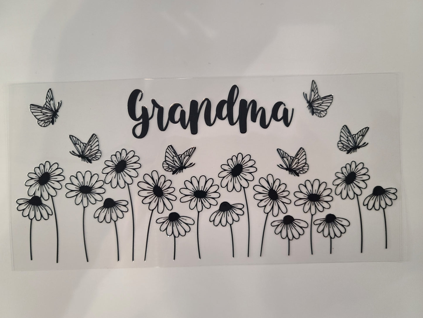 Grandma Black Outlined Flowers